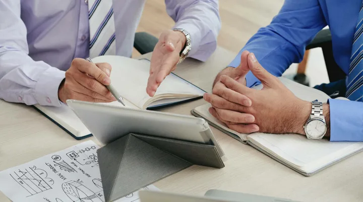 Servicios profesionales: diferencia entre asesoría y consultoría